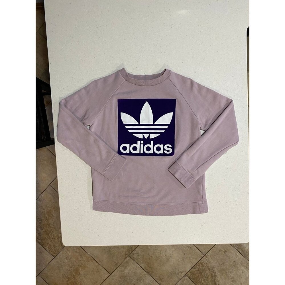 Women’s Adidas Graphic Pullover Sweatshirt Size Medium